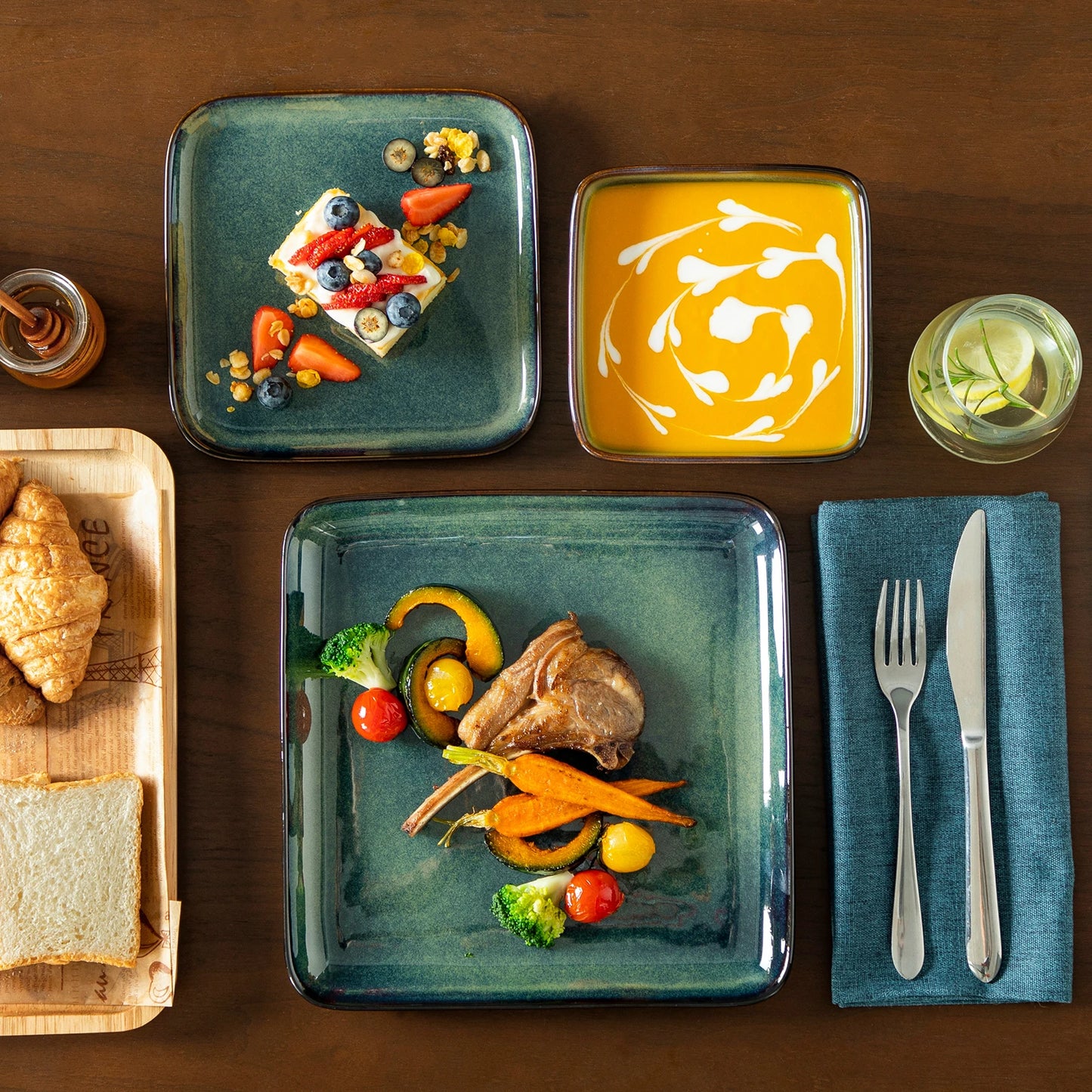 MALACASA Ceramic Dinnerware Set Reactive Glaze