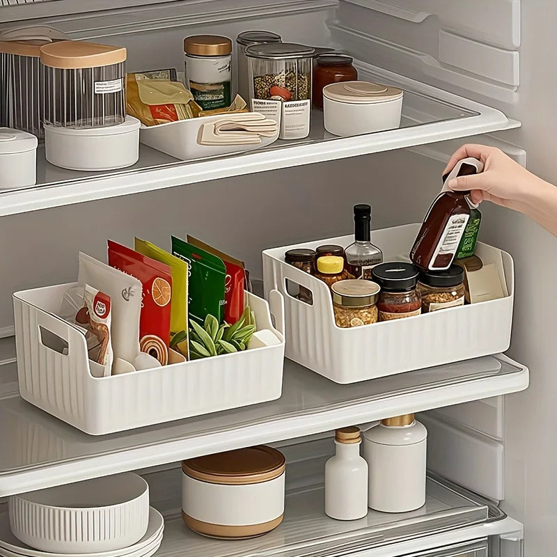 Clear Plastic Seasoning Storage Box With Adjustable Divider